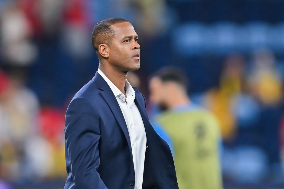 Indonesische fans hebben alweer genoeg gezien van Patrick Kluivert: naam voorganger gescandeerd na dikke nederlaag
