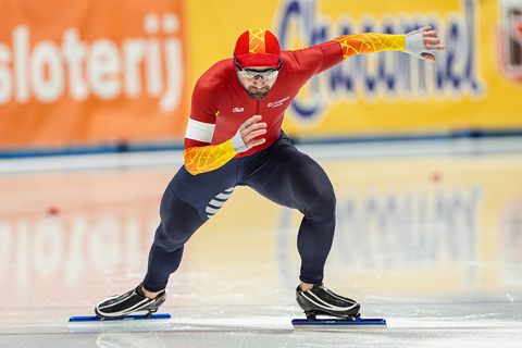 Spaanse wereldkampioen in andere sport zoekt geluk op het ijs: 'Ik moet mijn schaatsavontuur helemaal zelf betalen'
