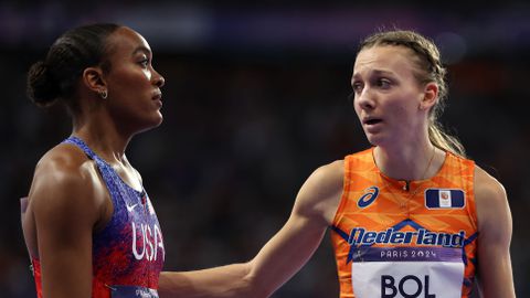 Concurrente van topatlete Femke Bol praat mond voorbij over zwangerschap: 'Jullie zijn nu de eersten die het weten'