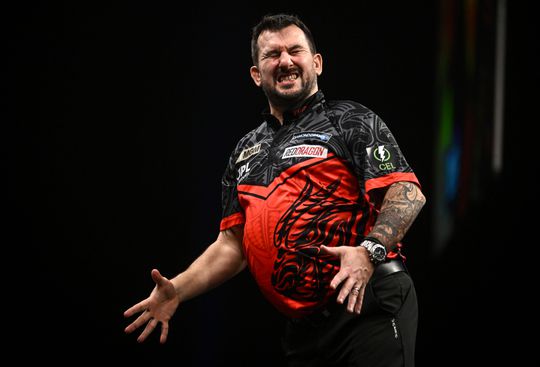 Grote frustratie bij topdarters voor Euro Tour in België: 'Begint een nachtmerrie te worden'