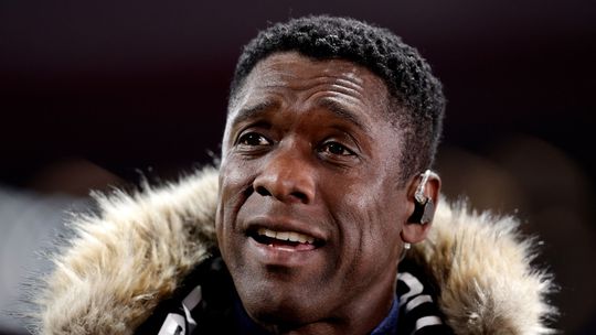 Clarence Seedorf niet verbaasd dat hij niet gewild is als trainer: 'Weet hoe de voetbalwereld in elkaar zit'