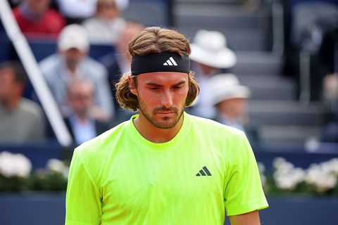 Toptennisser zoekt na beladen beslissing troost bij bekende vriendin: 'Mijn lichaam zei genoeg'