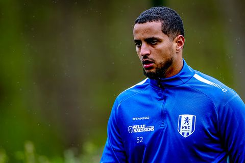 Mohamed Ihattaren lovend over oude coach Mark van Bommel: 'Ik dacht dat ik het als invaller moest gaan doen'