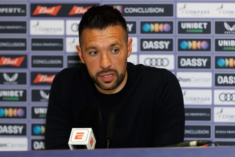 Francesco Farioli baalt van pechvogel Ajax: 'Alles viel vandaag verkeerd bij ons'