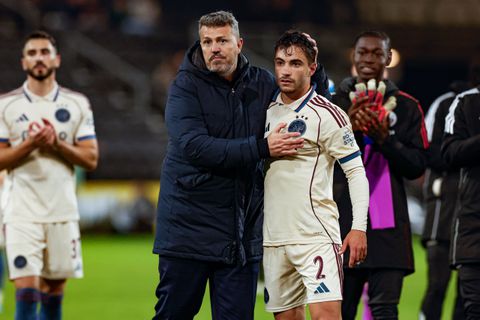 Rampscenario voor 'dakloos' Ajax dreigt werkelijkheid te worden door bekerwinst AZ