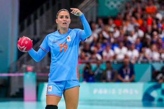 'Opvallende' opmerking handbalicoon Estavana Polman na ingrijpend besluit: 'Dat is gewoon zo'