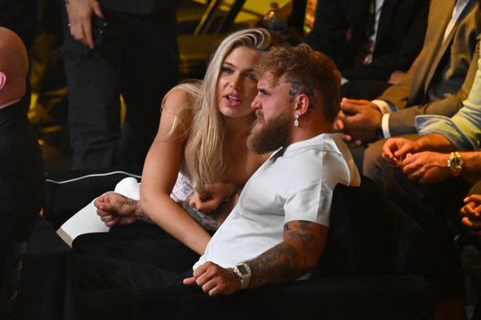 Jake Paul (verloofde Jutta Leerdam) zet grote stap in herstel van gebroken kaak: 'Dat kan ik weer'