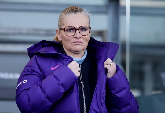 Domper voor Sarina Wiegman: bondscoach van Engeland legt het af tegen PSG