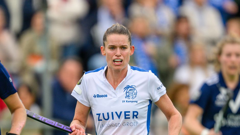 Afscheid van een hockeylegende: Lidewij Welten lachend met pensioen na zware nederlaag met Kampong