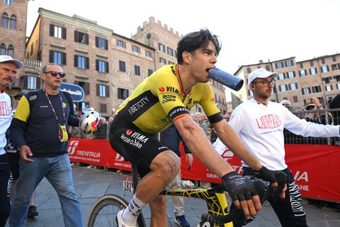 Topwielrenner Wout van Aert nam bijna pijnlijke beslissing in Giro d'Italia: 'Raar om dat nu te zeggen'