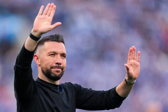 Francesco Farioli blikt terug op periode bij Ajax na landstitel met Porto: 'We creëerden een soort zelfsabotage'