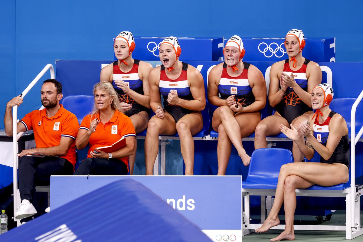 Dit is de selectie van de Nederlandse waterpolovrouwen voor de Olympische Spelen én hun programma in Parijs
