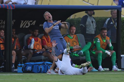 Onherkenbaar Paris Saint-Germain krijgt grote klap te verduren op WK voor clubs