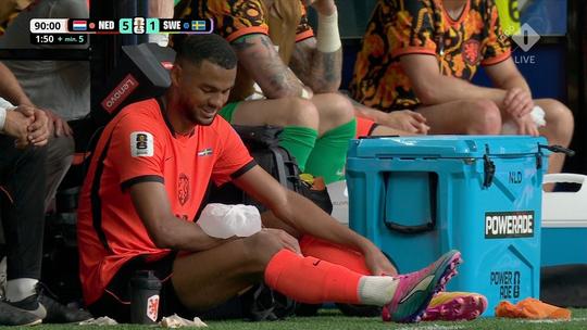 Zorgen om Oranje-aanvaller Cody Gakpo na weergaloze avond tegen Zweden