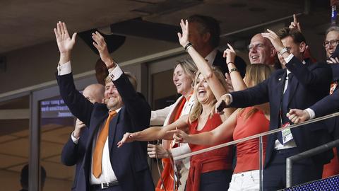 Koning Willem-Alexander spreekt zich uit over bijzonder moment: 'Heb Gianni Infantino een paar suggesties gedaan'