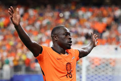 Nuchtere Brian Brobbey laat van zich horen na fraaie WK-winst: 'Twee dagen geleden kreeg ik dat te horen'
