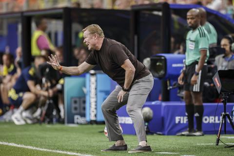 Bondscoach Ronald Koeman krijgt alle credits voor gedurfde keuze: 'Dit is écht een boost voor Nederland'