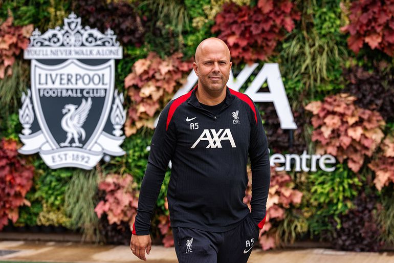 Goed nieuws voor Arne Slot: 'Liverpool trekt 'eindelijk' aan het langste eind en evenaart record'