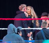 'Prachtige' Jutta Leerdam doet mee aan opvallende trend met Jake Paul: 'Waar heb je het over?'