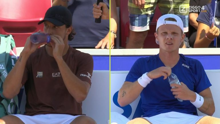 Bizar begin van eerste ATP-finale Nederlandse tennisser Jesper de Jong: 'Dit zie je niet vaak'