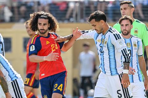 Verbijstering over 'vervelende ventjes' in finale WK voetbal: 'Hoe gaat dat er in die kleedkamer aan toe?'