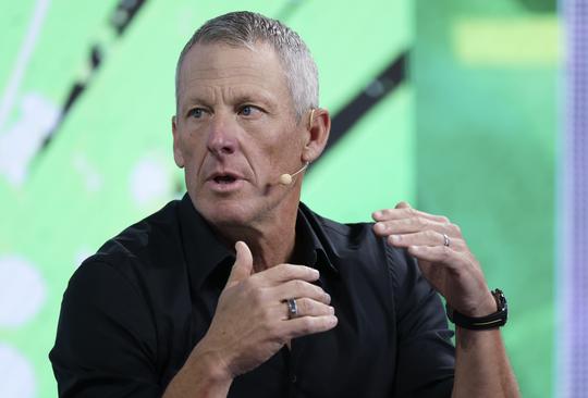 Lance Armstrong woedend om veelbesproken kwestie in Tour de France: 'Ik ben sprakeloos'