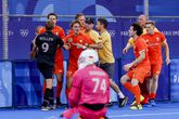 Opstootje na de gouden medaille van de Nederlandse hockeyers. Getty Images