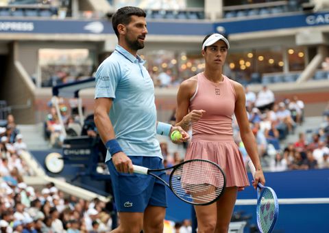 Toptennisser Novak Djokovic beleeft valse start op US Open: volgende verrassing in gemengd dubbel