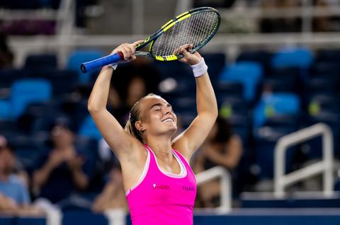 Onbekende tennisster (20) zorgt voor stunt van haar leven tegen Aryna Sabalenka: 'Ik ben sprakeloos'
