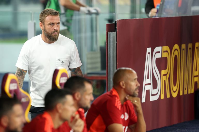 'Protest op komst bij AS Roma: spelers komen in opstand en willen Daniele de Rossi terug'