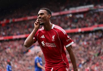 Ryan Gravenberch laat Liverpool en Arne Slot juichen: Nederlander held van Anfield in derby met Everton