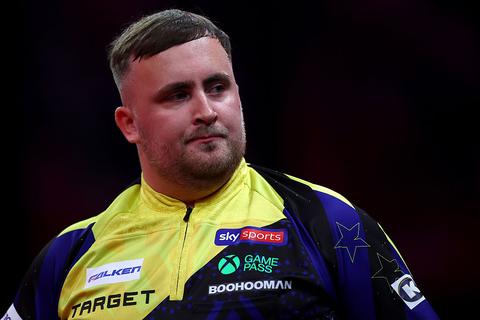 Boze topdarter Luke Littler komt met dreigement na clash met Nederlanders tijdens World Series of Darts Finals