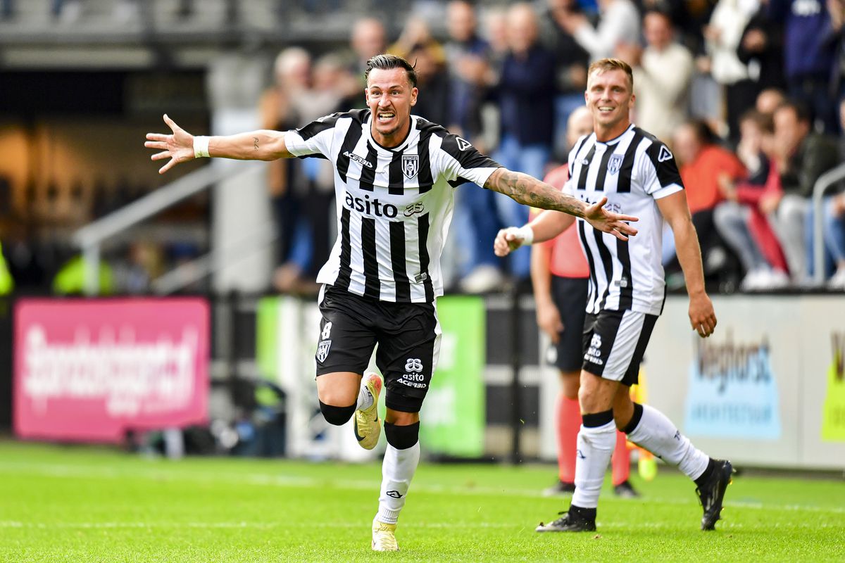 Video | Bekijk hier de wereldgoal van Mario Engels bij Heracles Almelo - Ajax