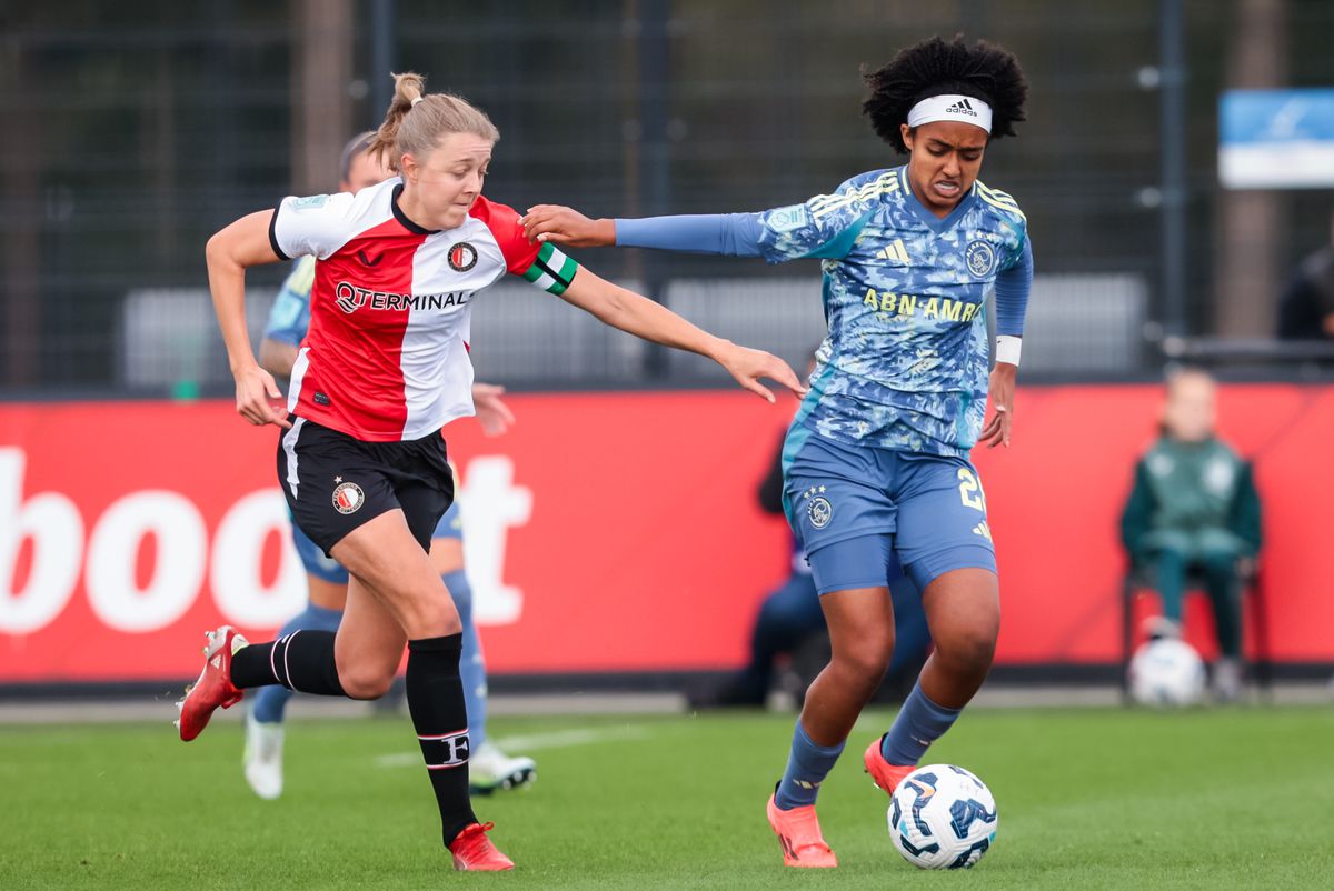 Uitgerekend Feyenoord doet het Ajax Vrouwen van veelbesproken Hesterine de Reus pijn