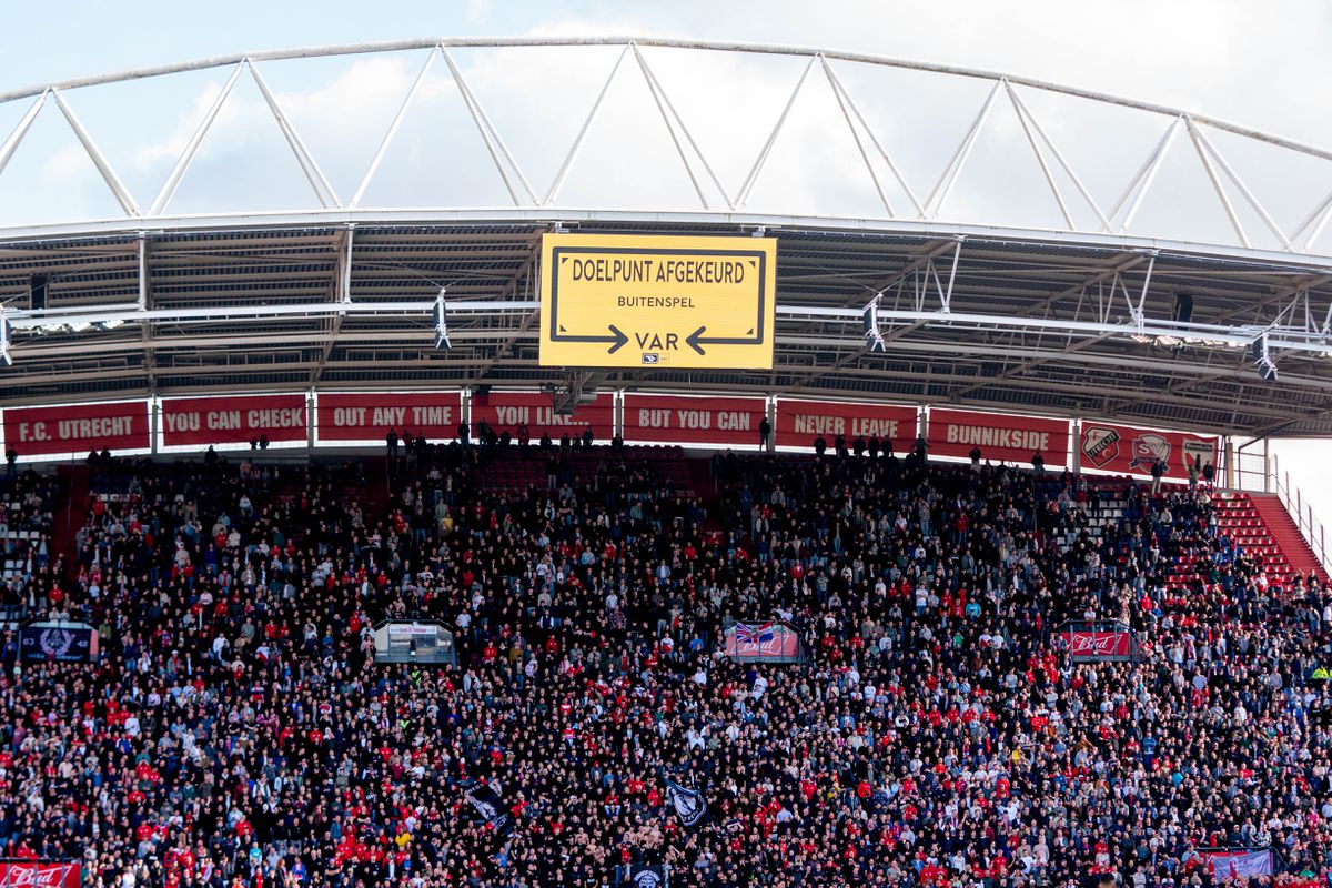 KNVB doet hoopvolle belofte aan clubs over VAR: 'Die afspraak hebben we gemaakt'