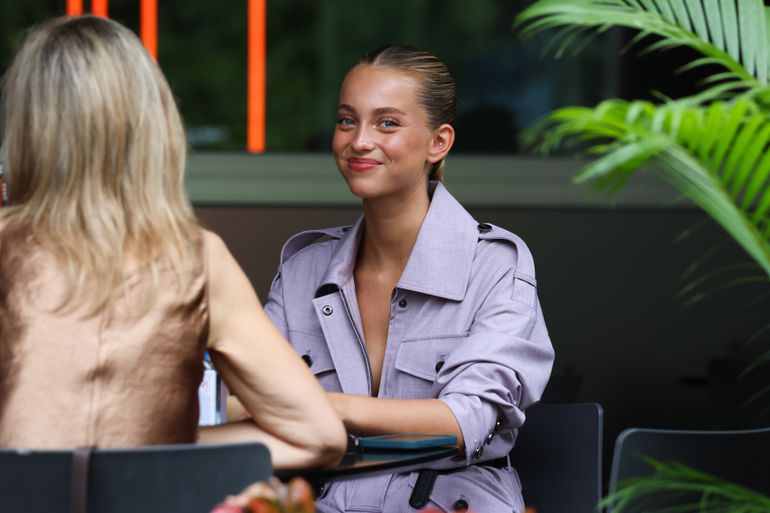 Populaire vriendin Lando Norris doet opvallende onthulling: 'Dat is het enige waar ik goed voor ben'