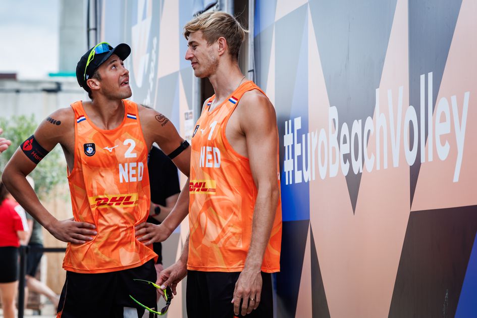 Strenge regels brengen veroordeelde beachvolleyballer in de problemen: 'We hebben geweldige jaren ge