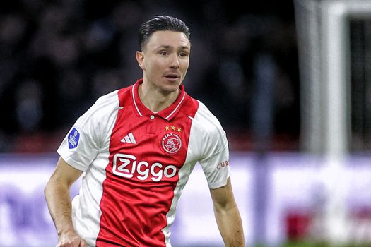 Volgende tegenslag voor Ajax-routinier in aanloop naar weerzien met Maurice Steijn, Josip Sutalo wél op tijd hersteld