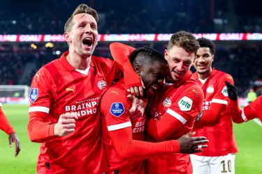 FC Utrecht - PSV: geen Veerman, Lang en Lozano in opstelling PSV in jacht op nieuw Eredivisie-record