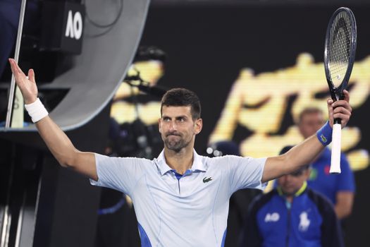 Novak Djokovic naar kwartfinale Australian Open, verliest maar drie games aan Mannarino