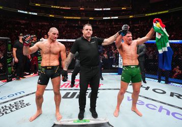 Sean Strickland is UFC-titel alweer kwijt na bloederig gevecht