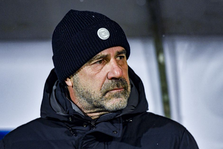Defensieve fouten doen PSV wéér de das om: zorgen van Peter Bosz volledig terecht met 'subtopwaardige verdediging'