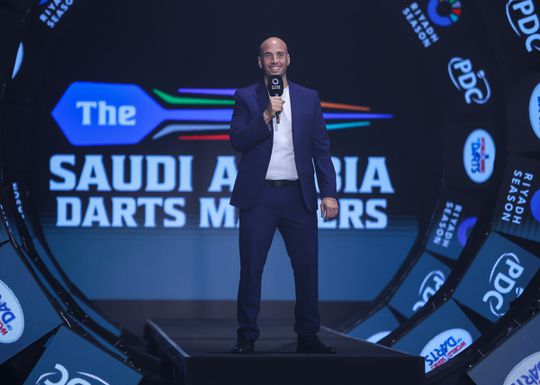 Alweer einde verhaal voor opvolger van beroemde mastercaller bij PDC? 'Die maakt een paar foutjes...'