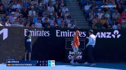 Toptennisser beleeft merkwaardig moment op Australian Open met 'vier onwetende dronkaards'