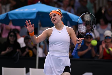 Opmerkelijk incident op Australian Open: juichende toptennisster krijgt straf van umpire