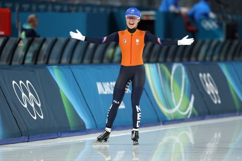 Marijke Groenewoud maakt hoge verwachtingen waar en pakt olympisch goud op mass start