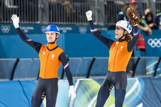 Gouden Jorrit Bergsma doet onthulling na olympische mass start: 'Het is zo gek eigenlijk'