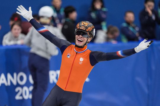 'Magische vakidioot' Jens van 't Wout geprezen na vierde medaille: 'Hij is er een met gebruiksaanwijzing'
