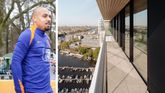 Donyell Malen heeft een appartement in Amsterdam gekocht voor 4,9 miljoen euro. ©Getty Images en Bekende Buren, beeldbewerking Sportnieuws.nl