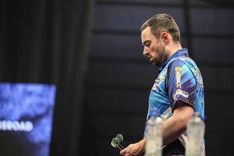 Topdarter Luke Humphries is kwaad na zege op Dirk van Duijvenbode: 'Die verpest het voor iedereen'